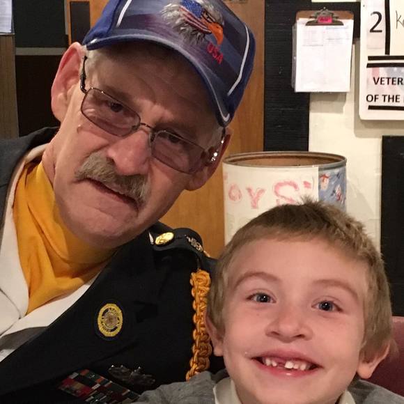 Meet your Posher, Mark - Picture 1 of 1